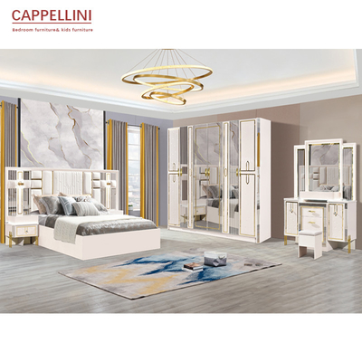 Mobilia degli insiemi di camera da letto dell'appartamento su re Size Set dei letti del dormitorio di Holstered