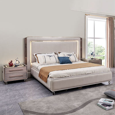 King Size LED Headboard Set letto in pelle di lusso Set camera da letto In legno Cornice Moderna Camera di casa doppia Set completo di mobili da letto