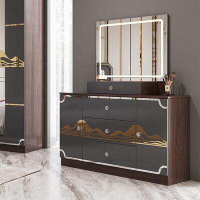 Set di mobili moderni di lusso per camera da letto, struttura in legno, letto king-size grigio lucido, suite per camera da letto principale, mobili per camera da letto turchi