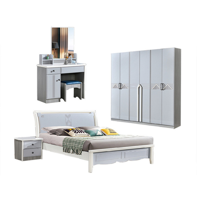 Insieme nordico solido Cabrini della mobilia della camera da letto del MDF 5pcs di legno